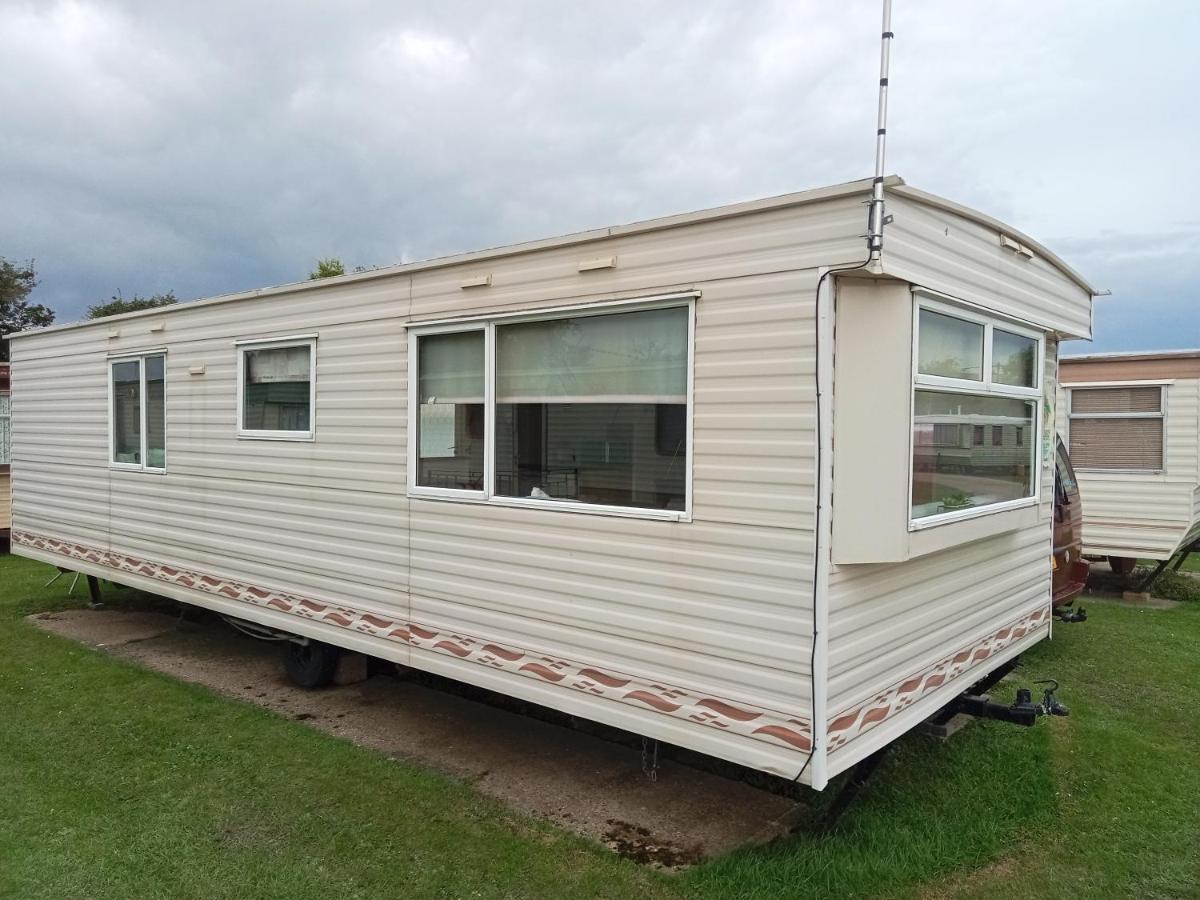 Apartment 24 Headwards Caravan Retreat, Hemsby *